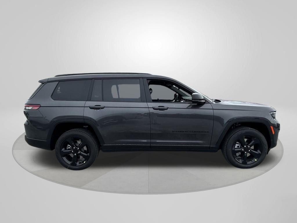 new 2025 Jeep Grand Cherokee L car, priced at $40,478