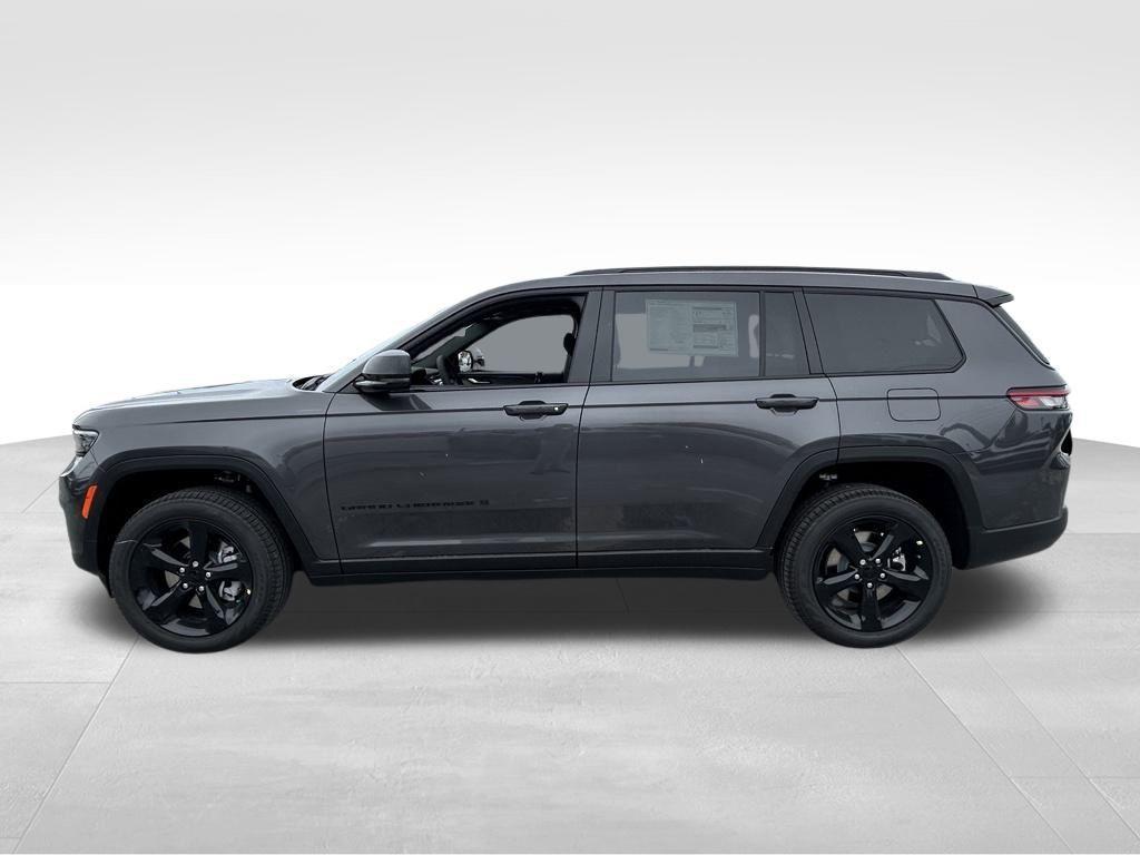 new 2025 Jeep Grand Cherokee L car, priced at $41,731