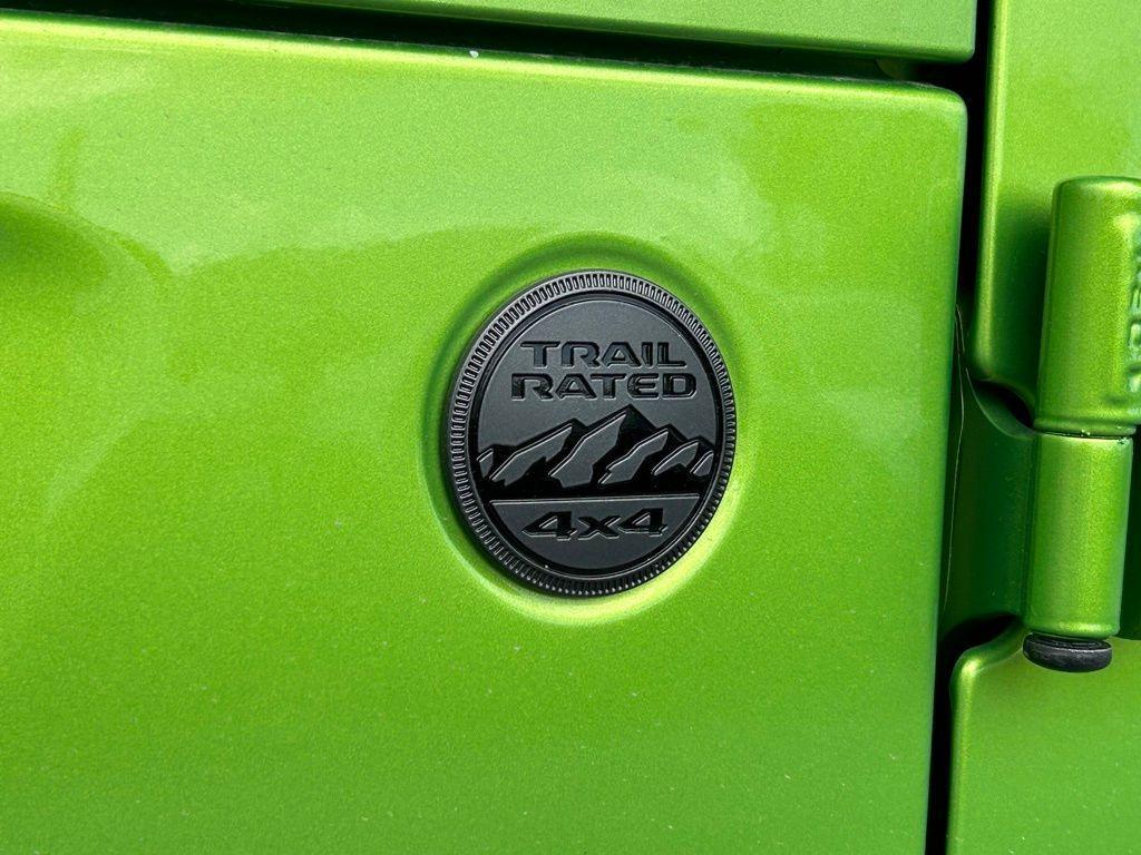 new 2025 Jeep Gladiator car, priced at $37,278