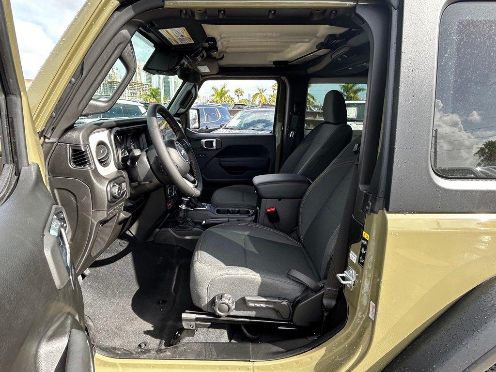 new 2025 Jeep Wrangler car, priced at $37,516