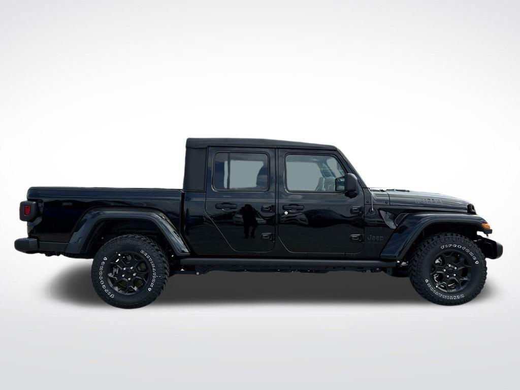 new 2023 Jeep Gladiator car, priced at $38,260