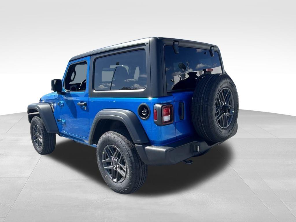 new 2025 Jeep Wrangler car, priced at $33,158
