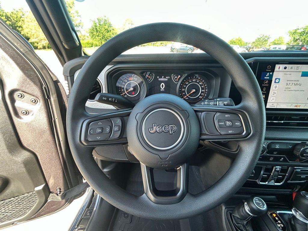 new 2025 Jeep Wrangler car