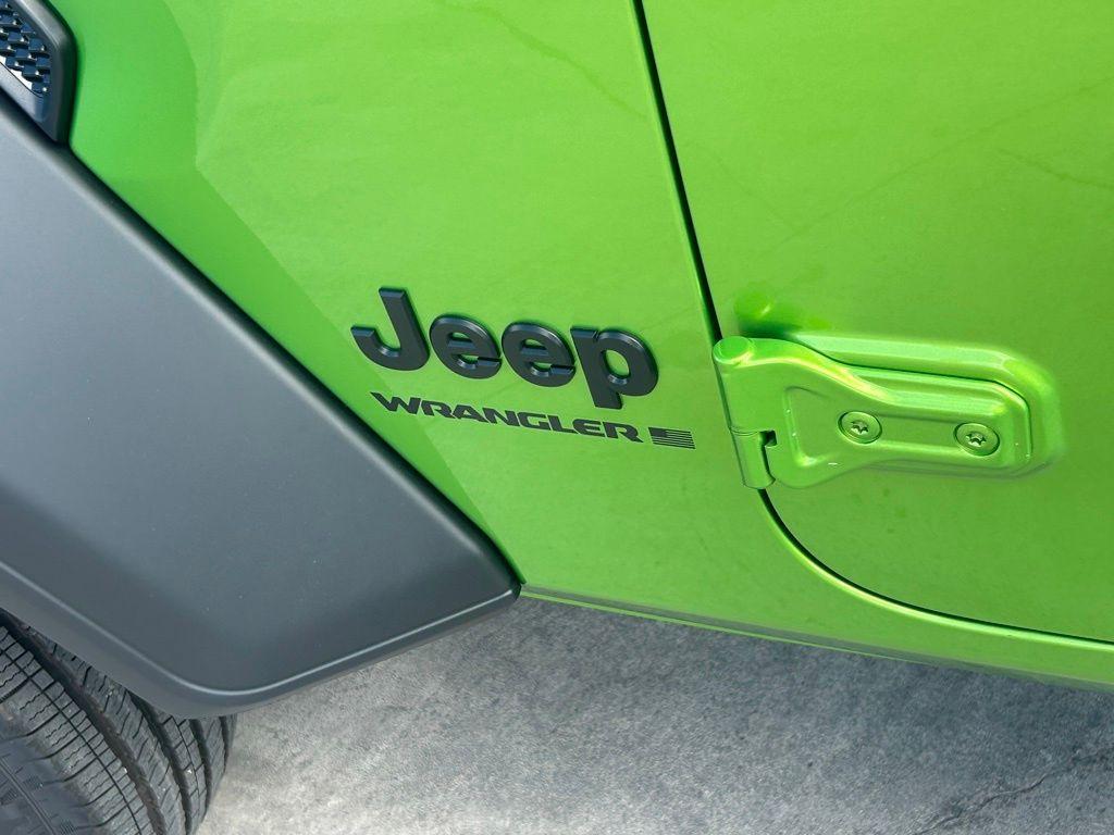 new 2026 Jeep Wrangler car, priced at $39,553