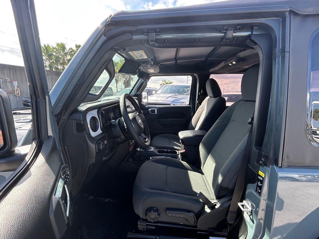 new 2025 Jeep Wrangler car, priced at $37,366