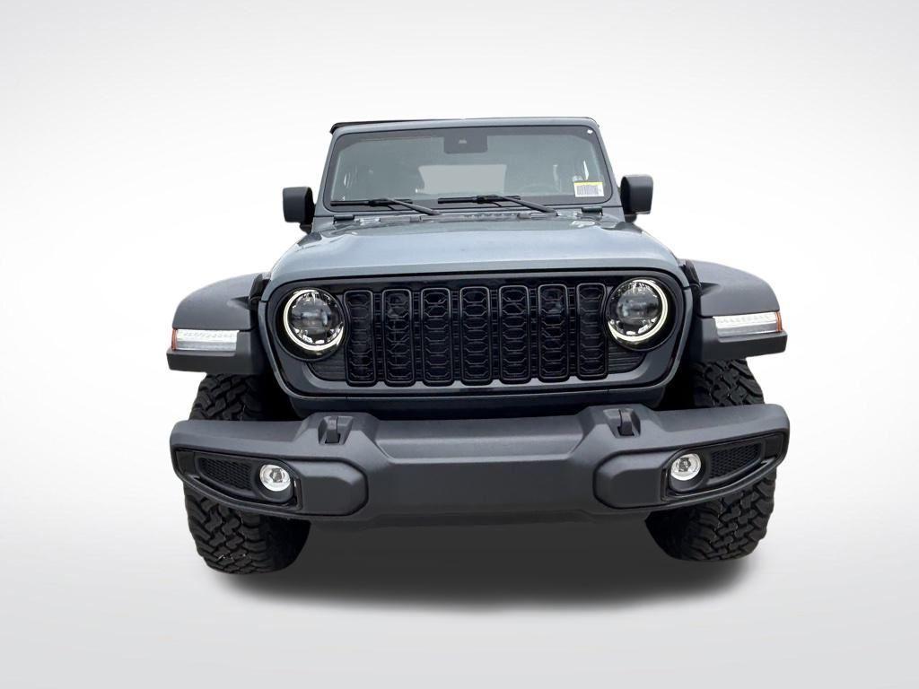 new 2025 Jeep Wrangler car, priced at $37,366