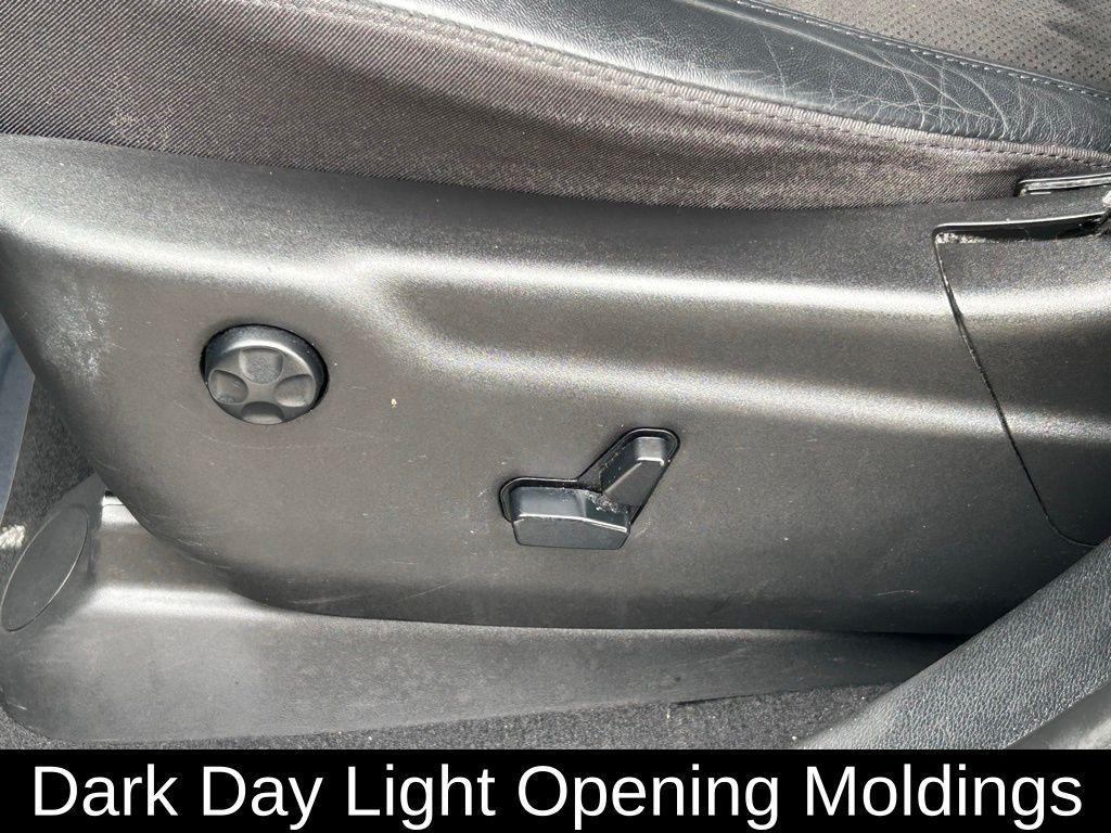 used 2020 Jeep Grand Cherokee car, priced at $15,000