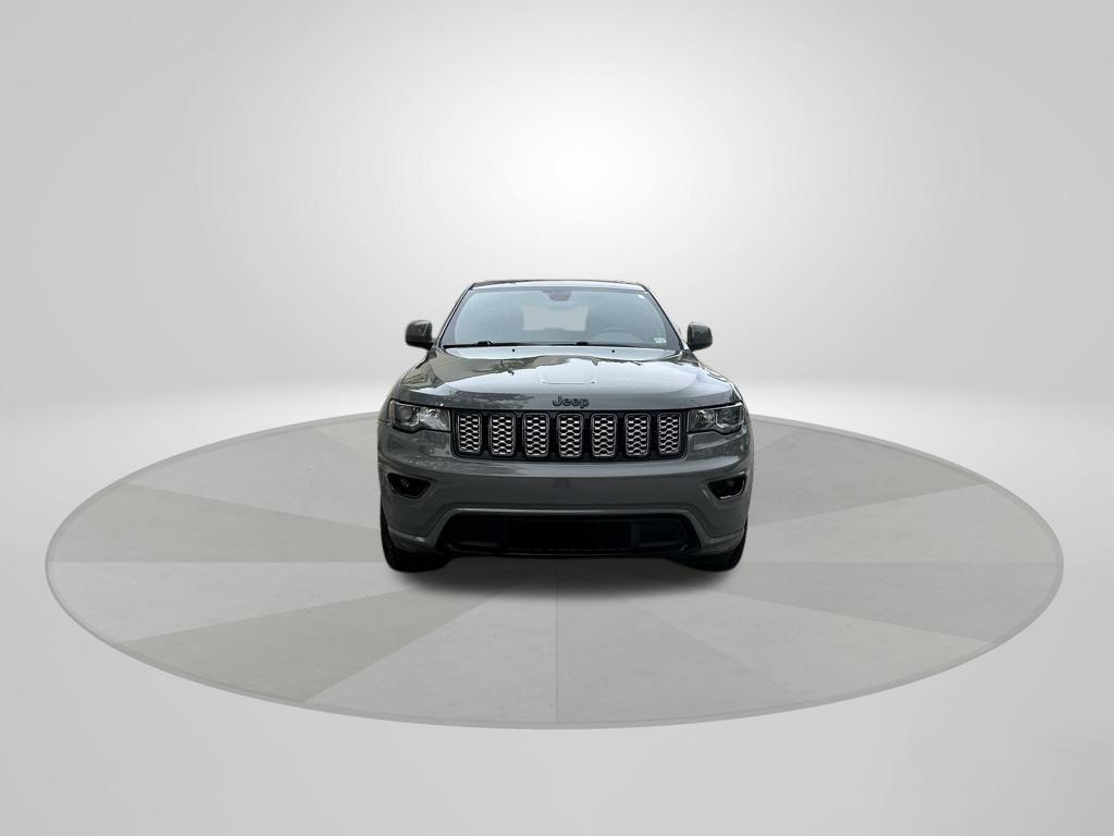 used 2020 Jeep Grand Cherokee car, priced at $15,000