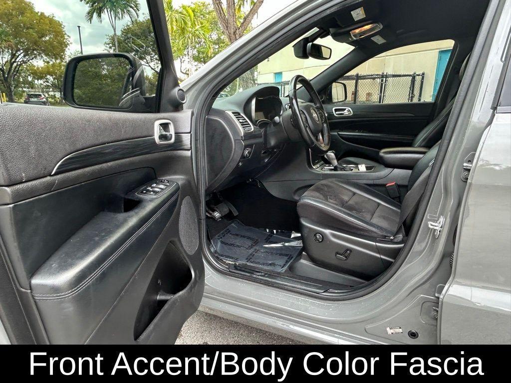 used 2020 Jeep Grand Cherokee car, priced at $15,000