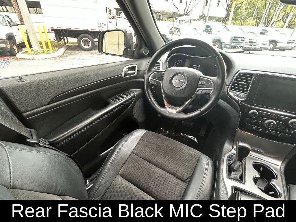 used 2020 Jeep Grand Cherokee car, priced at $15,000