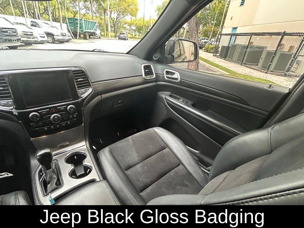 used 2020 Jeep Grand Cherokee car, priced at $15,000