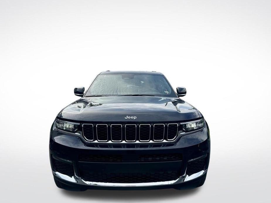 new 2024 Jeep Grand Cherokee L car, priced at $35,922