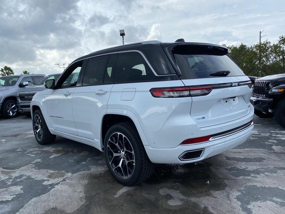 new 2022 Jeep Grand Cherokee 4xe car, priced at $67,626