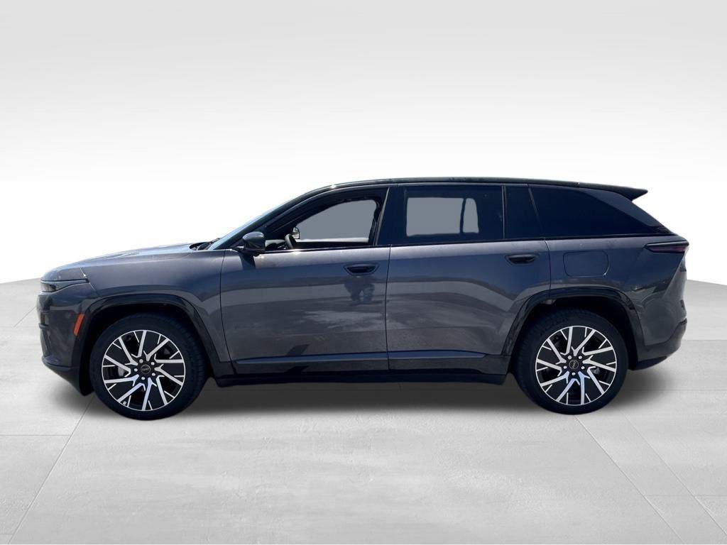 new 2025 Jeep Wagoneer S car, priced at $51,681