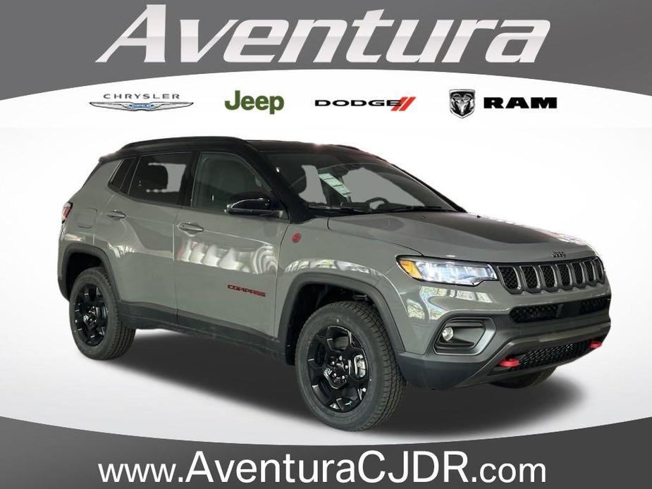 new 2024 Jeep Compass car, priced at $28,311