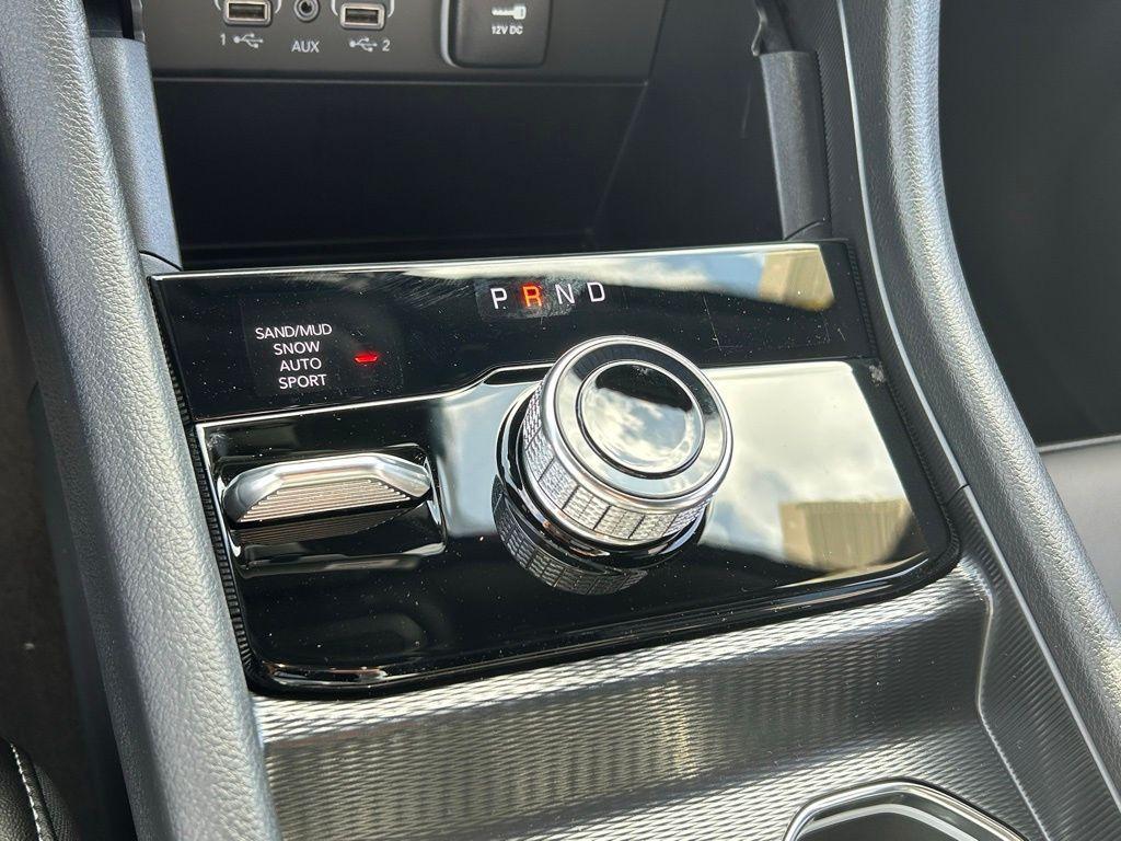 new 2025 Jeep Grand Cherokee L car, priced at $40,760