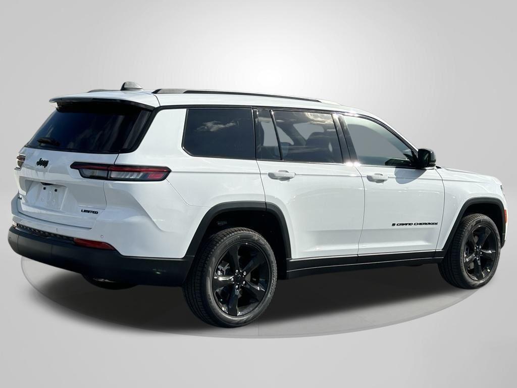 new 2025 Jeep Grand Cherokee L car, priced at $39,760