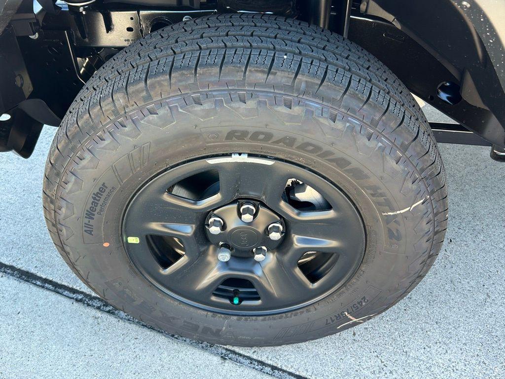 new 2026 Jeep Wrangler car, priced at $37,512