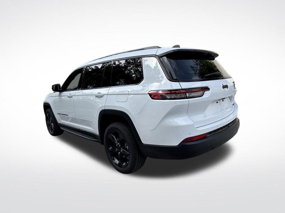 new 2024 Jeep Grand Cherokee L car, priced at $44,509