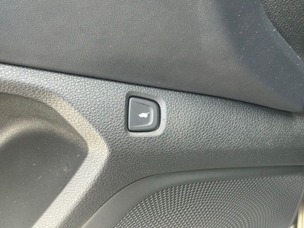 used 2019 Acura RDX car, priced at $22,494