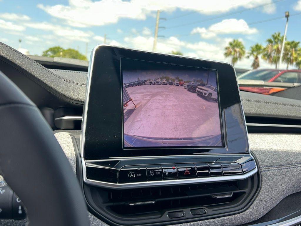 new 2025 Jeep Compass car, priced at $23,899
