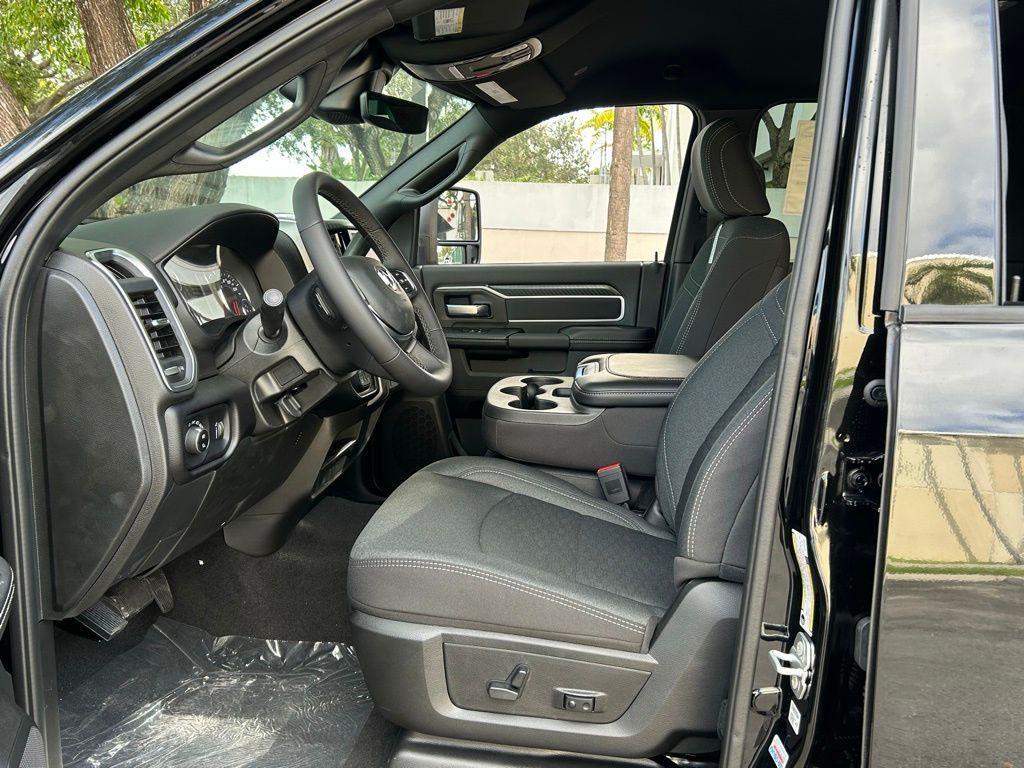 new 2025 Ram 2500 car, priced at $59,563