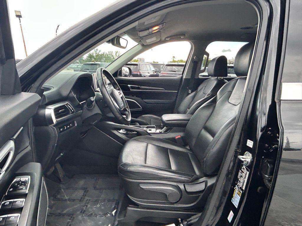 used 2022 Kia Telluride car, priced at $25,677