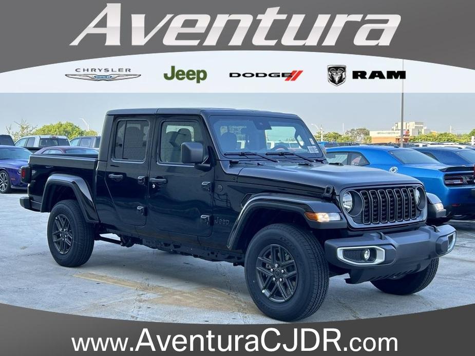 new 2024 Jeep Gladiator car, priced at $38,357