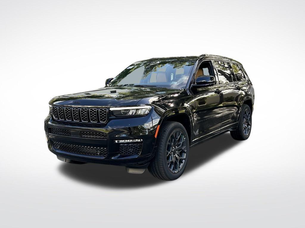 new 2025 Jeep Grand Cherokee car, priced at $57,018