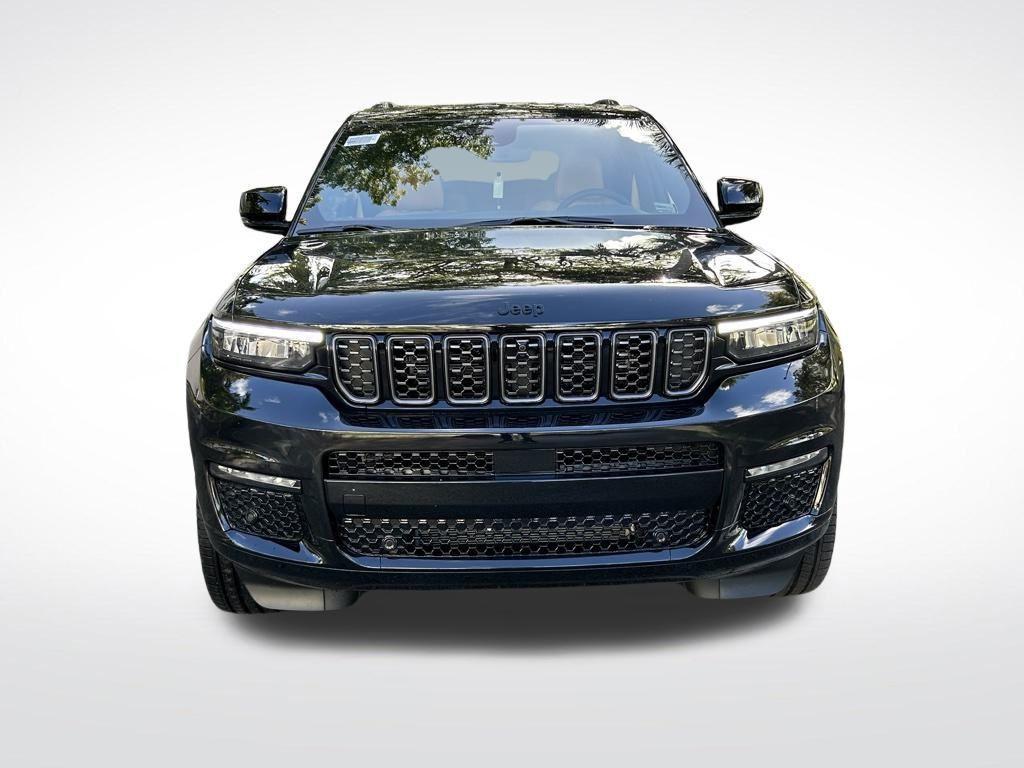 new 2025 Jeep Grand Cherokee car, priced at $57,018