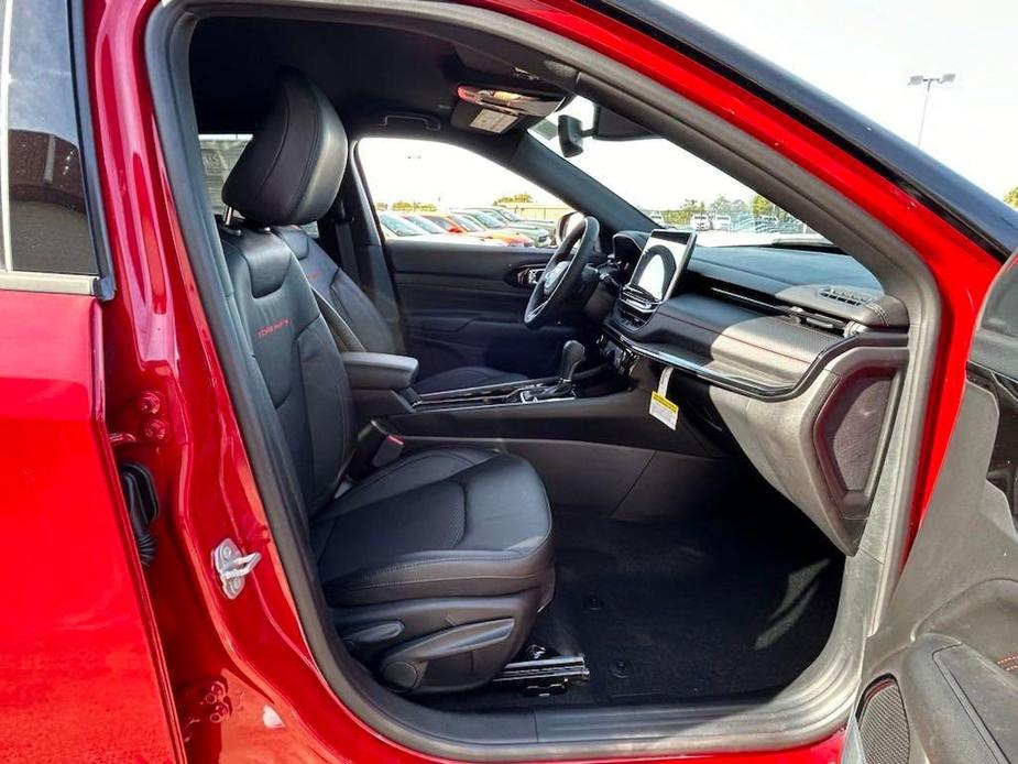 new 2024 Jeep Compass car, priced at $28,311