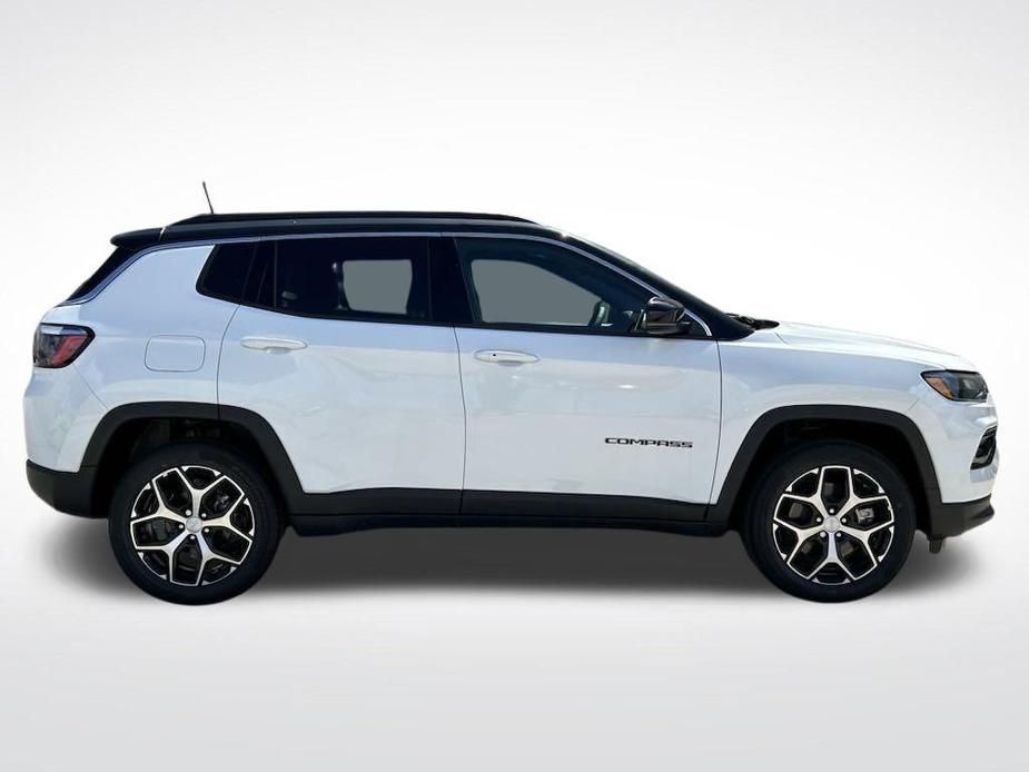 new 2024 Jeep Compass car, priced at $27,216