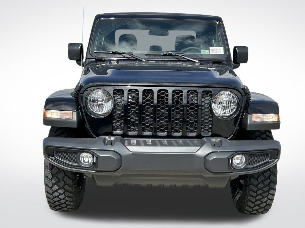 new 2023 Jeep Gladiator car, priced at $38,864