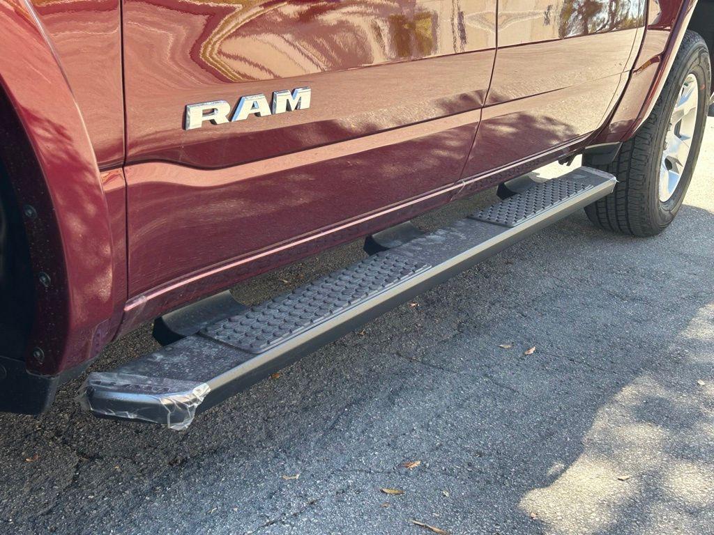 new 2025 Ram 1500 car, priced at $40,032