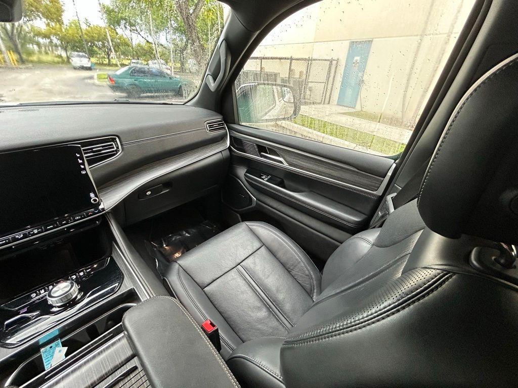 used 2024 Jeep Wagoneer car, priced at $39,961