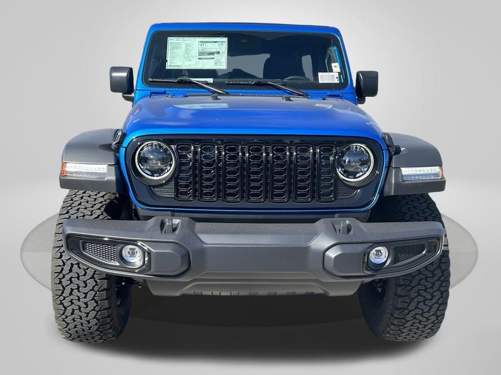 new 2025 Jeep Wrangler car, priced at $48,684