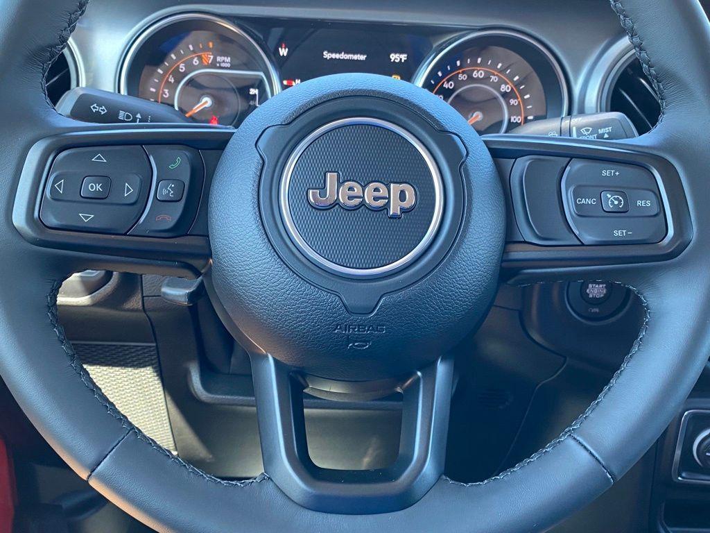 used 2022 Jeep Gladiator car, priced at $35,669