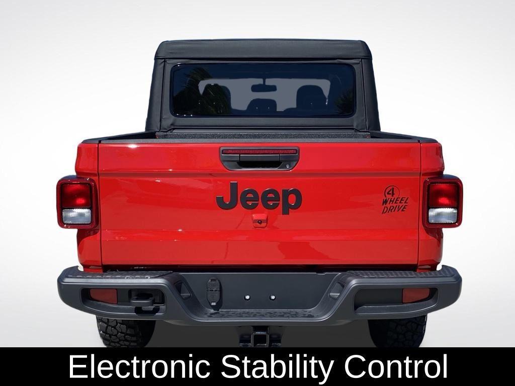 used 2022 Jeep Gladiator car, priced at $35,669