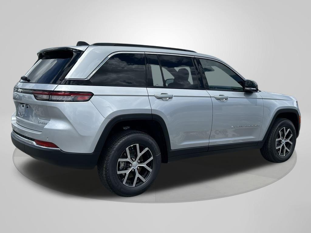 new 2025 Jeep Grand Cherokee car, priced at $31,190