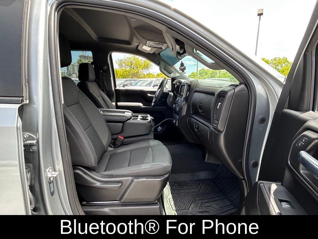 used 2024 Chevrolet Silverado 1500 car, priced at $33,678