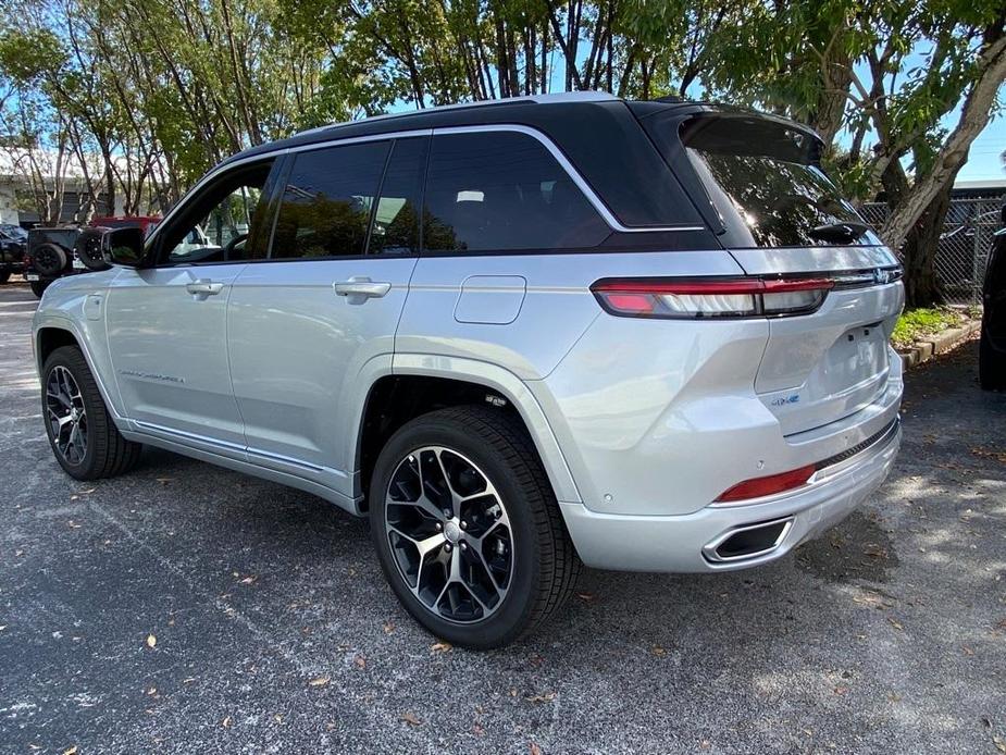 new 2022 Jeep Grand Cherokee 4xe car, priced at $69,175