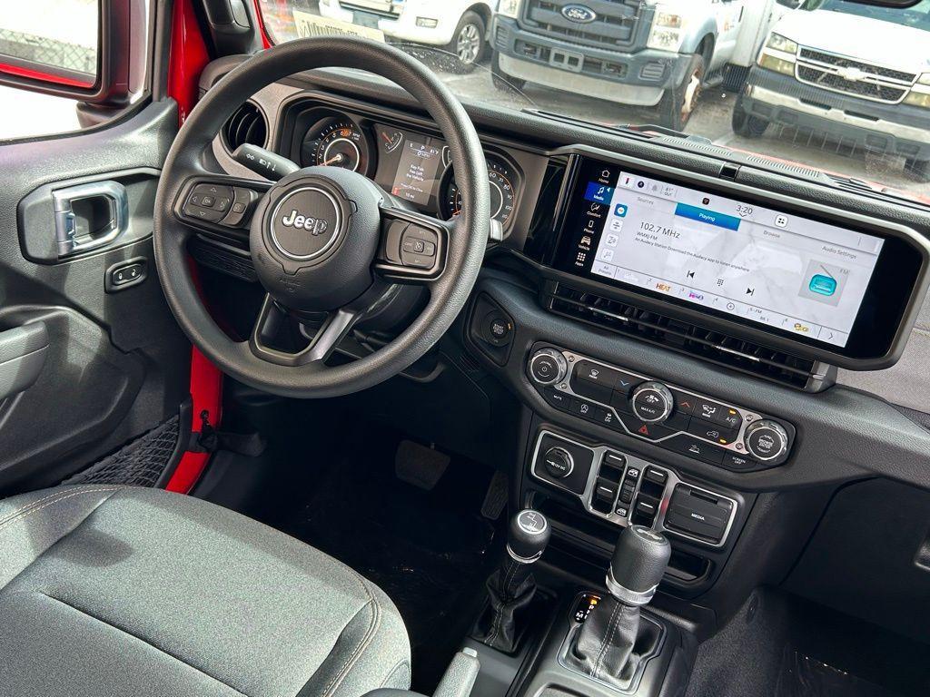 new 2026 Jeep Wrangler car, priced at $39,553