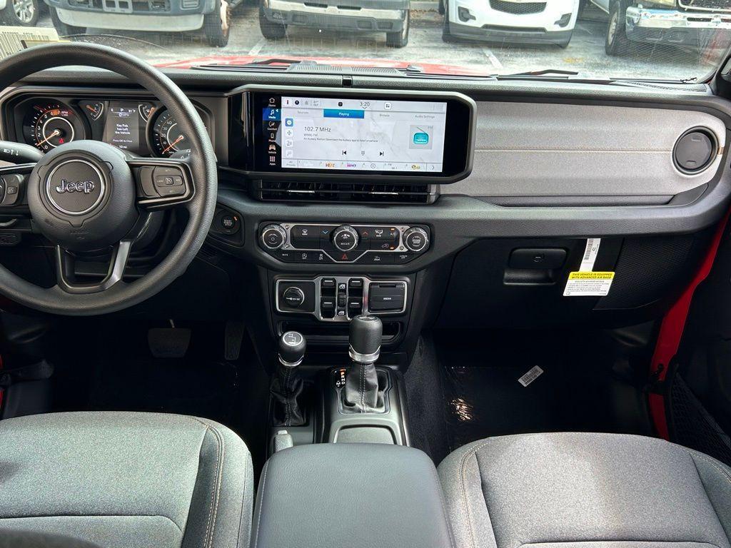 new 2026 Jeep Wrangler car, priced at $39,553