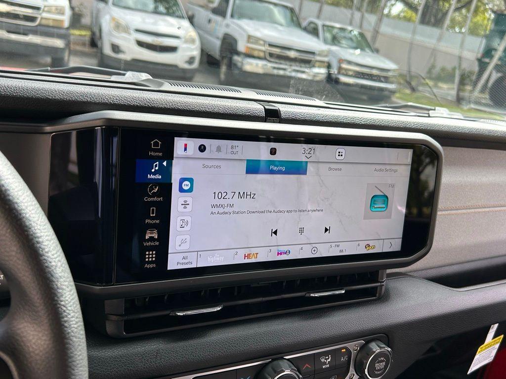 new 2026 Jeep Wrangler car, priced at $39,553