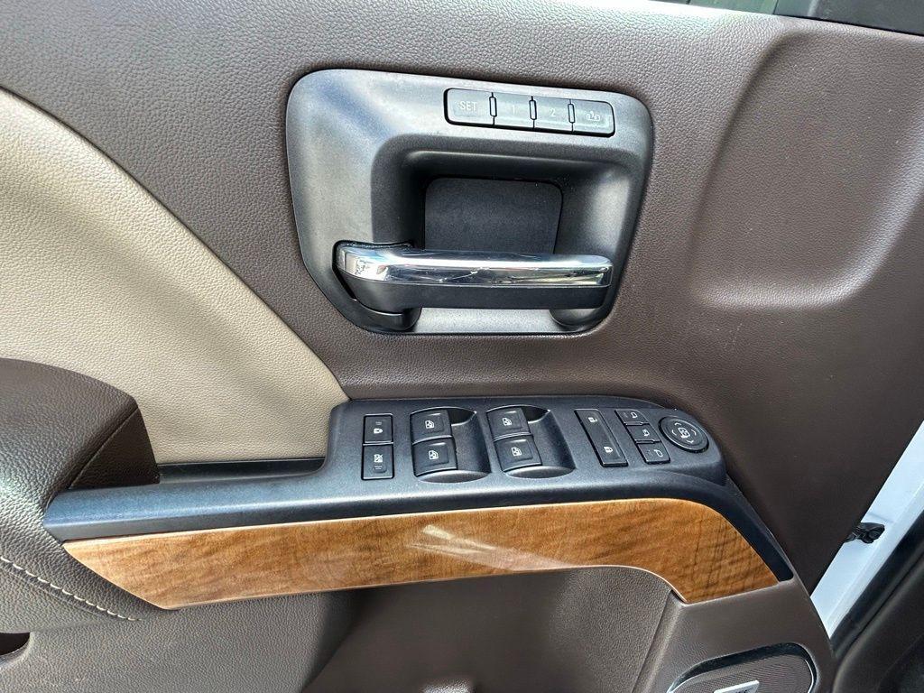 used 2016 Chevrolet Silverado 1500 car, priced at $26,000