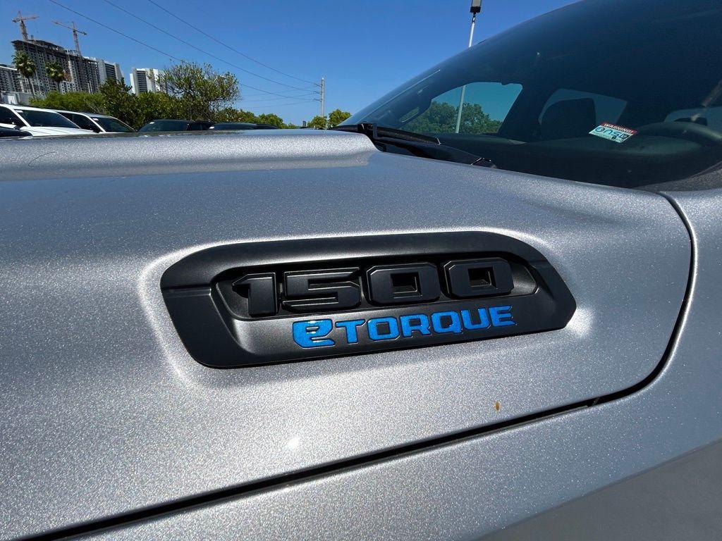 new 2025 Ram 1500 car, priced at $34,293