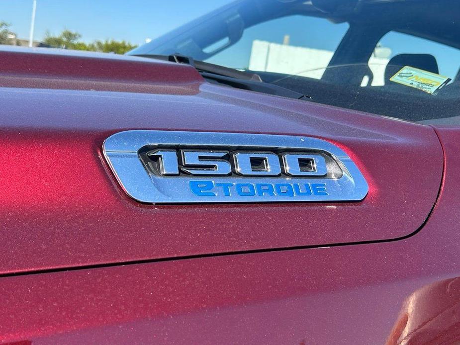 new 2025 Ram 1500 car, priced at $36,526