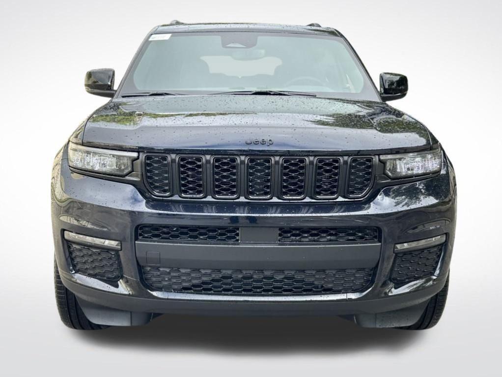 new 2025 Jeep Grand Cherokee L car, priced at $42,587