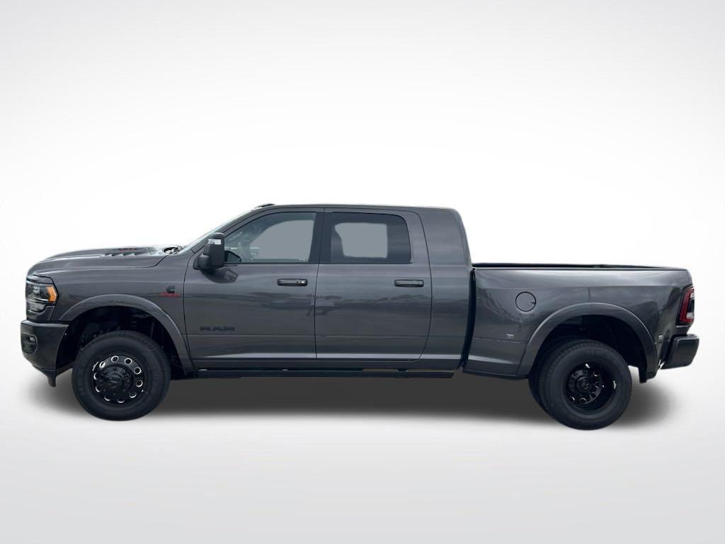 new 2024 Ram 3500 car, priced at $85,563