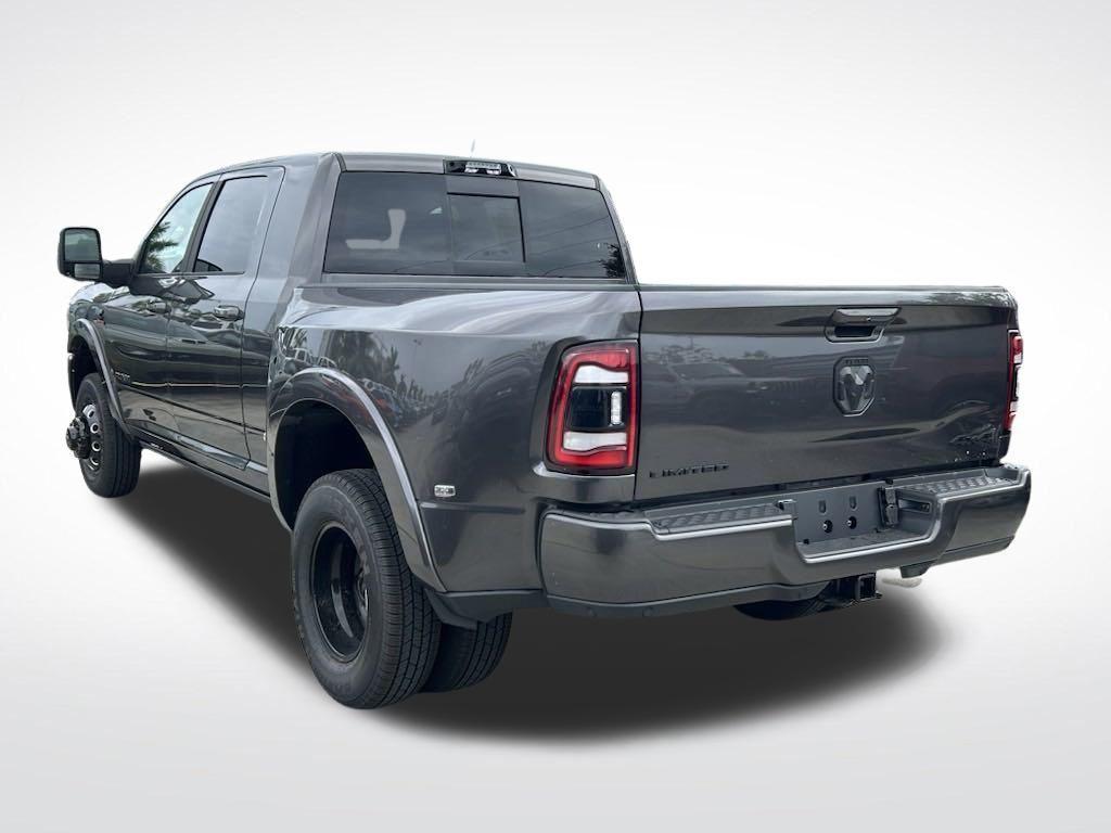 new 2024 Ram 3500 car, priced at $85,563